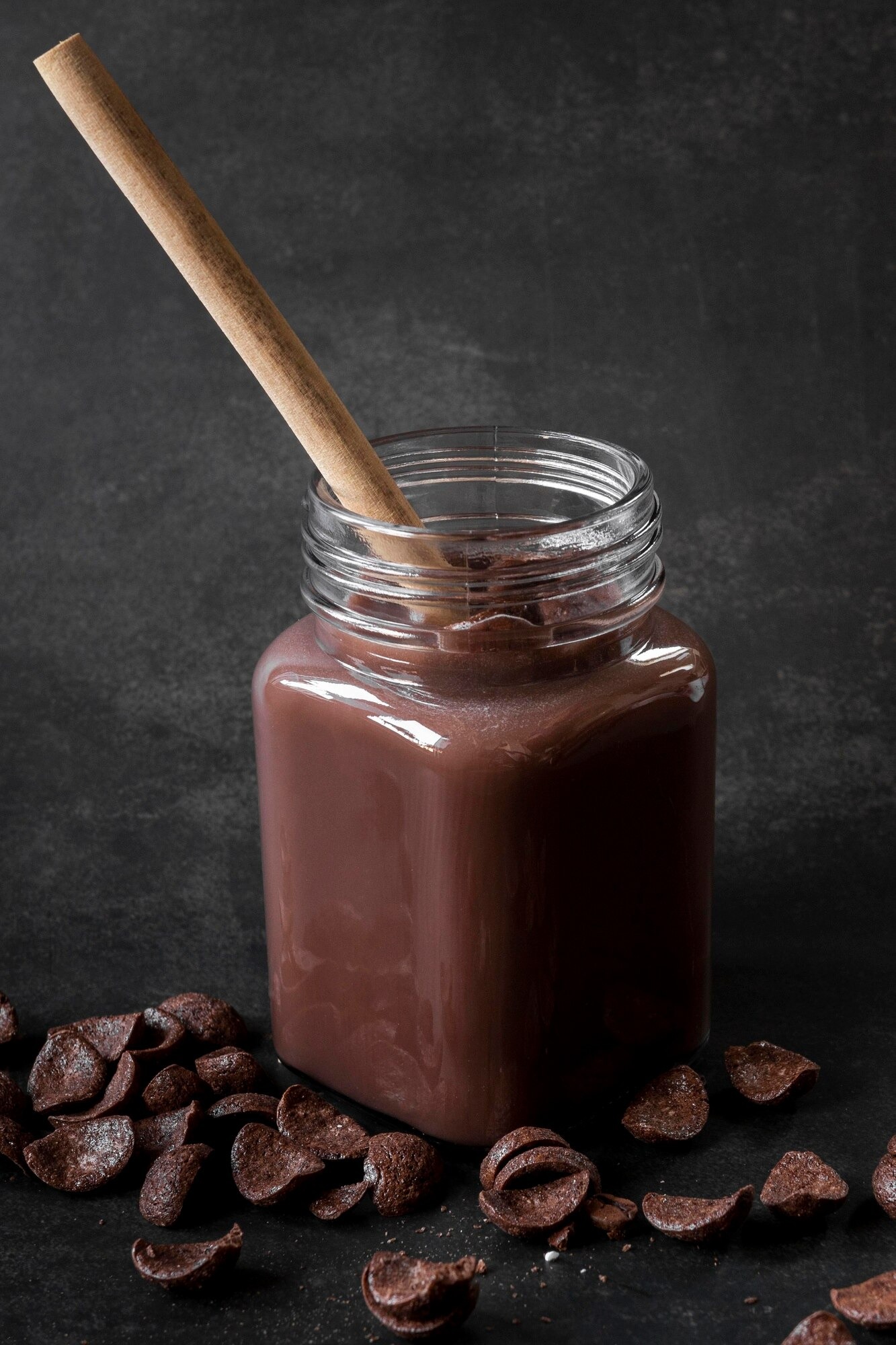 imgi 44 alto angulo chocolate caliente frasco 23 2148549379